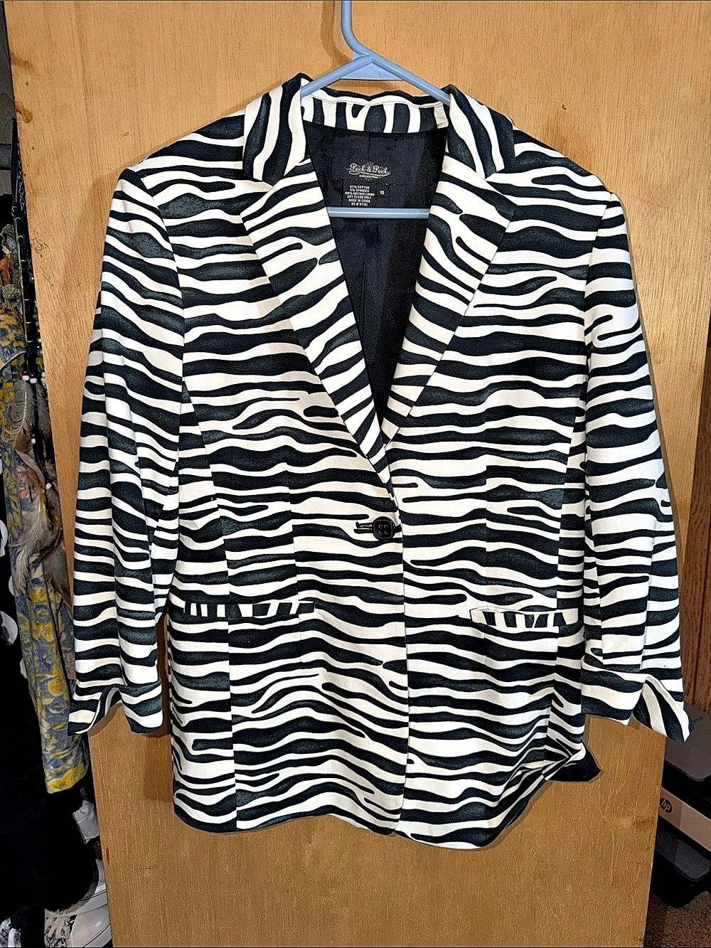 Petite Sophisticate Collection Zebra Print Blazer in Black & White Size 10